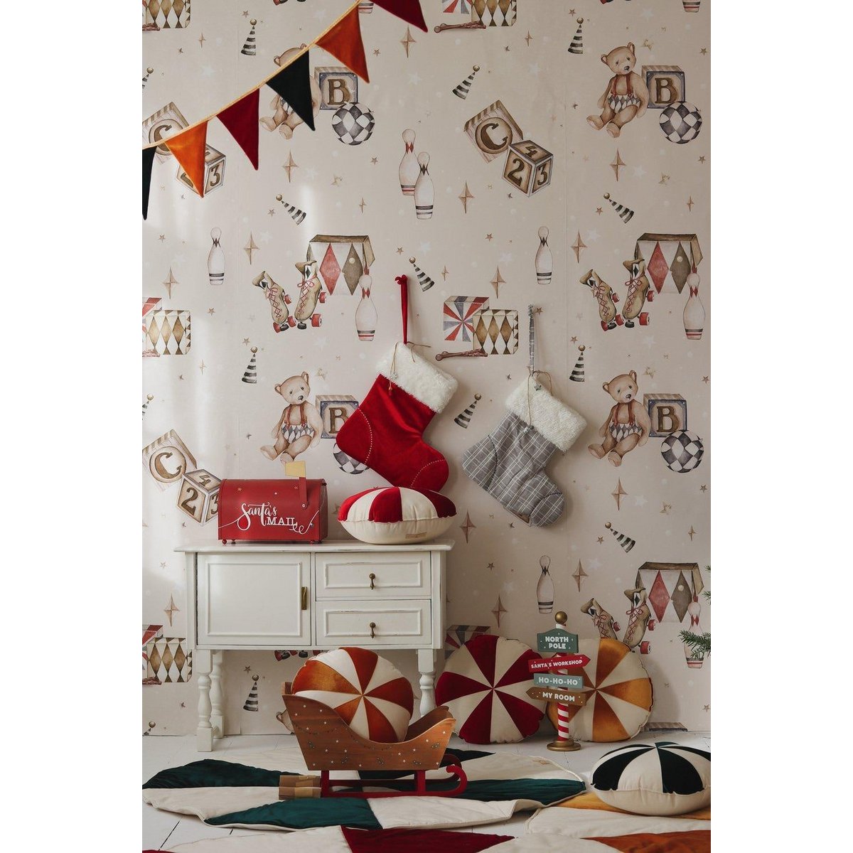 Kerst Familiekous Red Candy - Velours met Bont - 38 cm