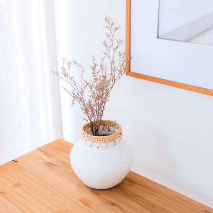 TUBAN Witte Designvaas - Klei Rotan Ø23cm Klein