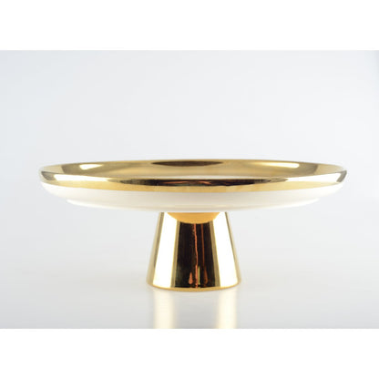 Luxe Romig Taartgerecht met Gouden Rand | Elegante Servies