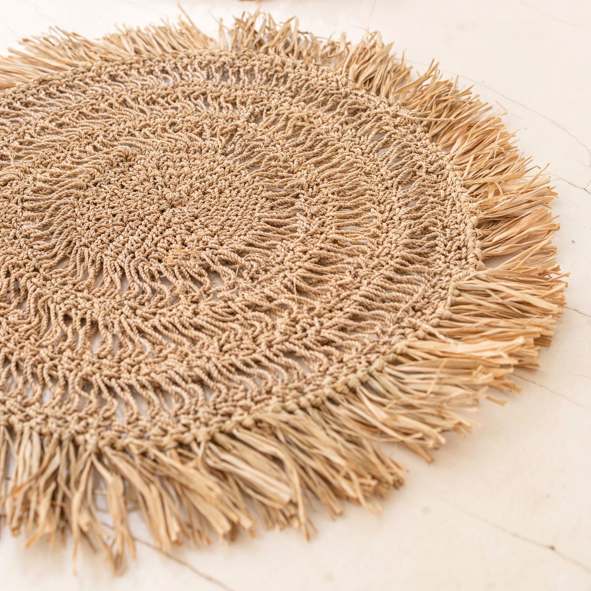 Waisai Raffia Placemat - Ronde Boho Elegantie voor Nederlandse Tafels