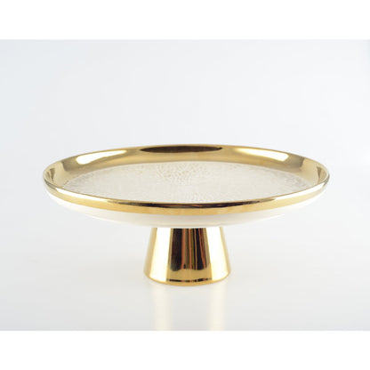 Luxe Romig Taartgerecht met Gouden Rand | Elegante Servies