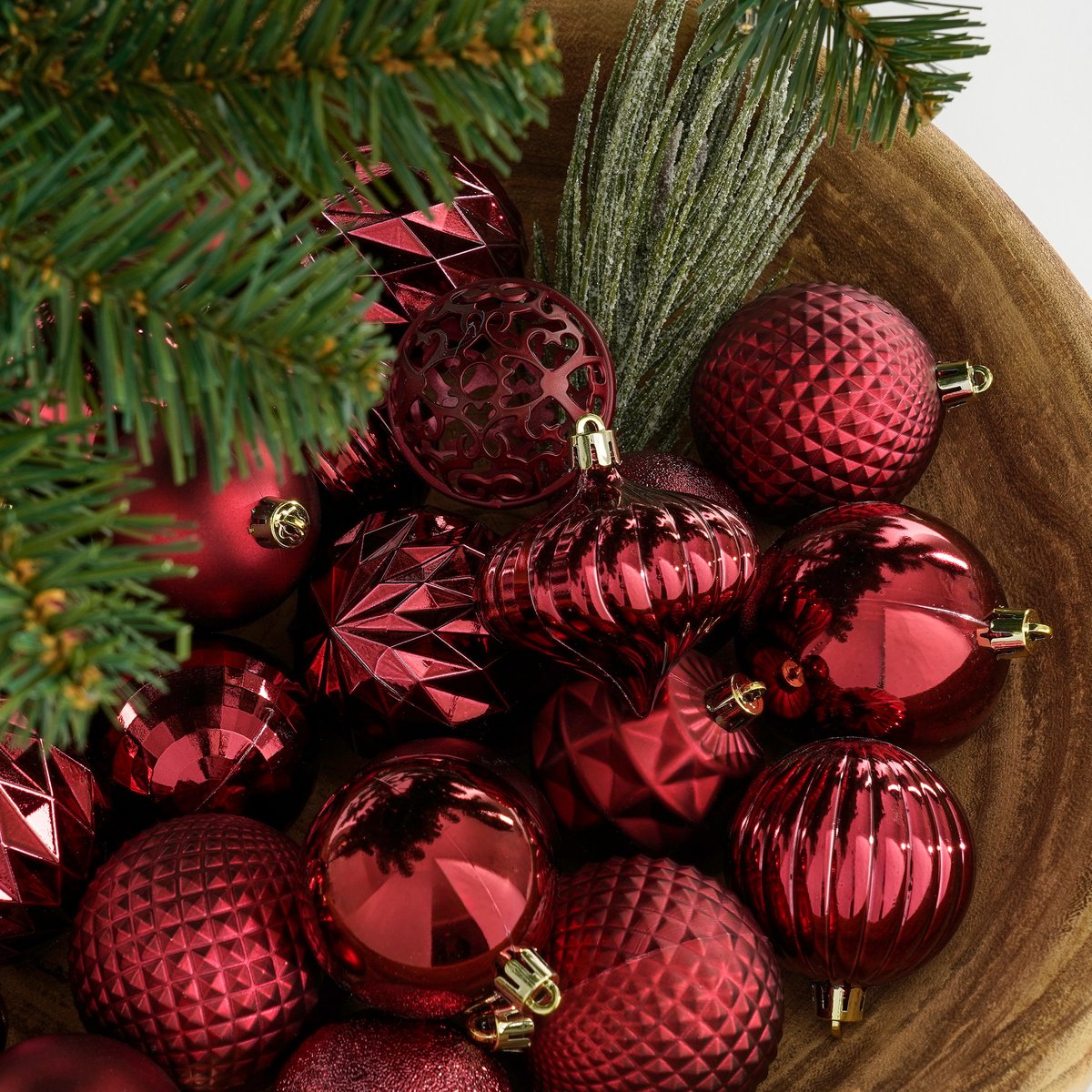 Luxe Kerstballenset Donkerrood - 60 Onbreekbare Kerstballen